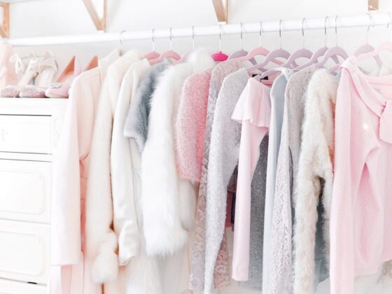 Horizontal Post With Review Features